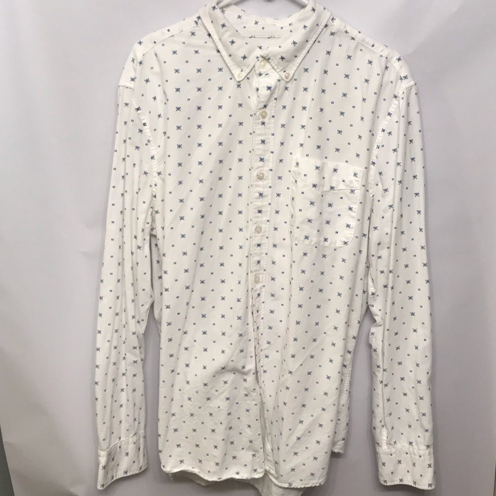 AMERICAN EAGLE.   XL